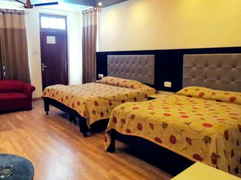 Grand View Hotel Dalhousie Eksteriør bilde